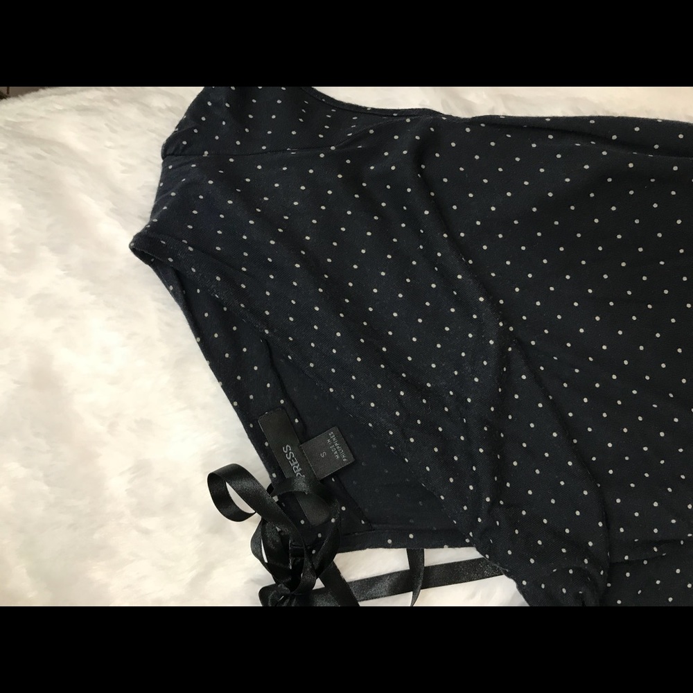 Open back blouse - Picture 7 of 8